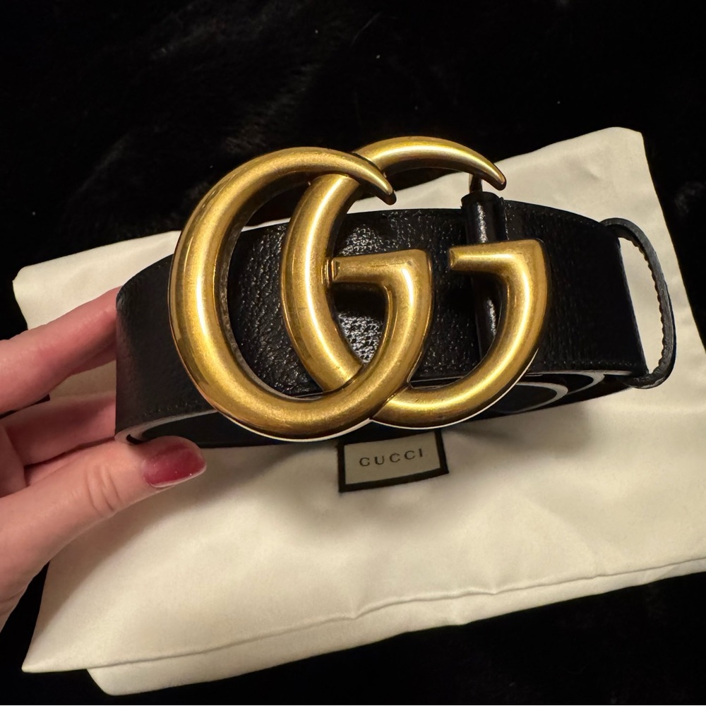 Authentic Gucci Belt, Size 85 / 34, in Black